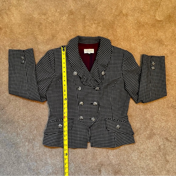 Lauren Taylor Women’s Pants Suit - Picture 4 of 13